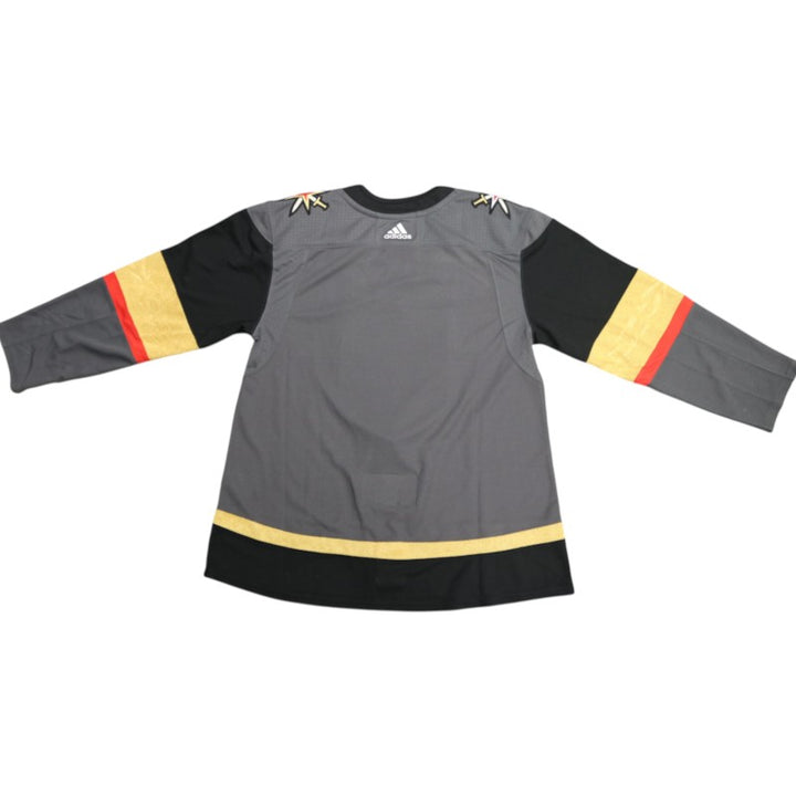 Vegas Golden Knights 2023 Stanley Cup Team Signed Grey Adidas Jersey 18 Autos Fanatics Holo LE 18/50
