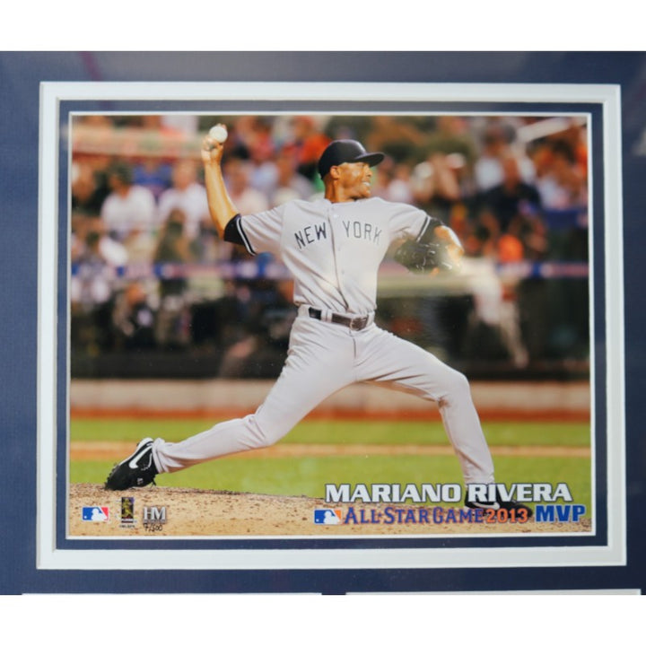 Mariano Rivera NY Yankees Framed 8x10 Photo Mint Collage with GU Dirt LE 7/500 MLB Holo