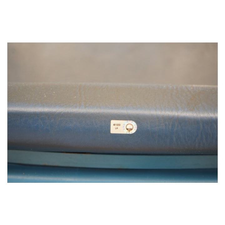 New York Yankees Padded Seats Club Level Pair Yankee Stadium MLB Auth