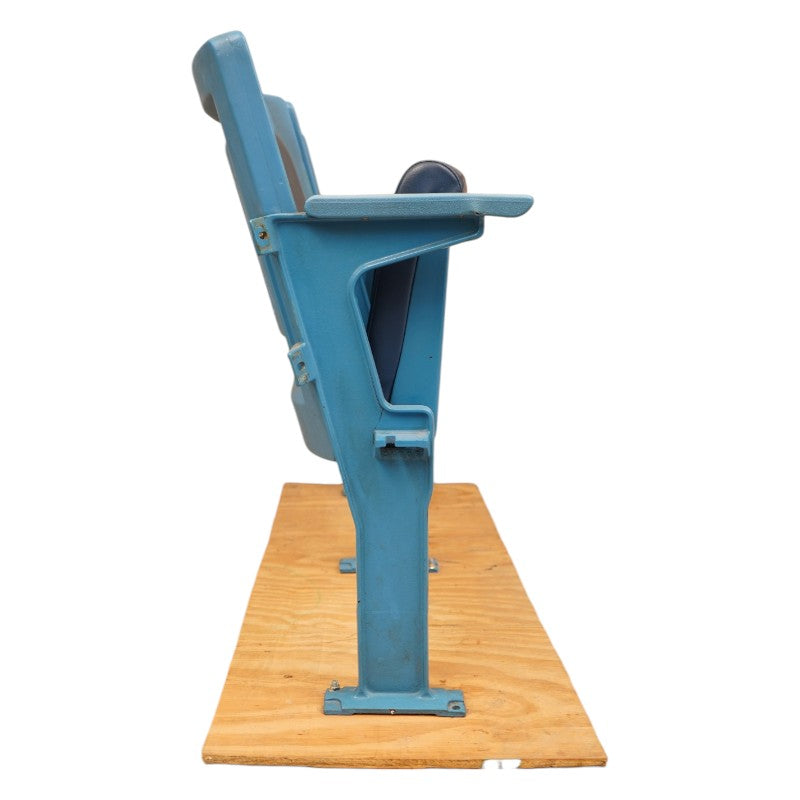 New York Yankees Padded Seats Club Level Pair Yankee Stadium MLB Auth