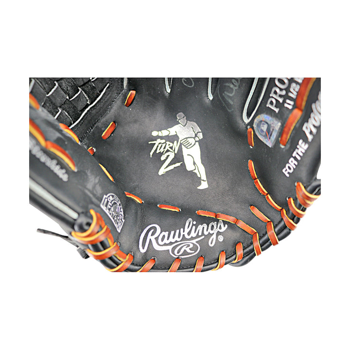 Derek Jeter New York Yankees Autographed Signed Inscribed 04 Gold Glove Professional Game Model Glove (MLB Auth)