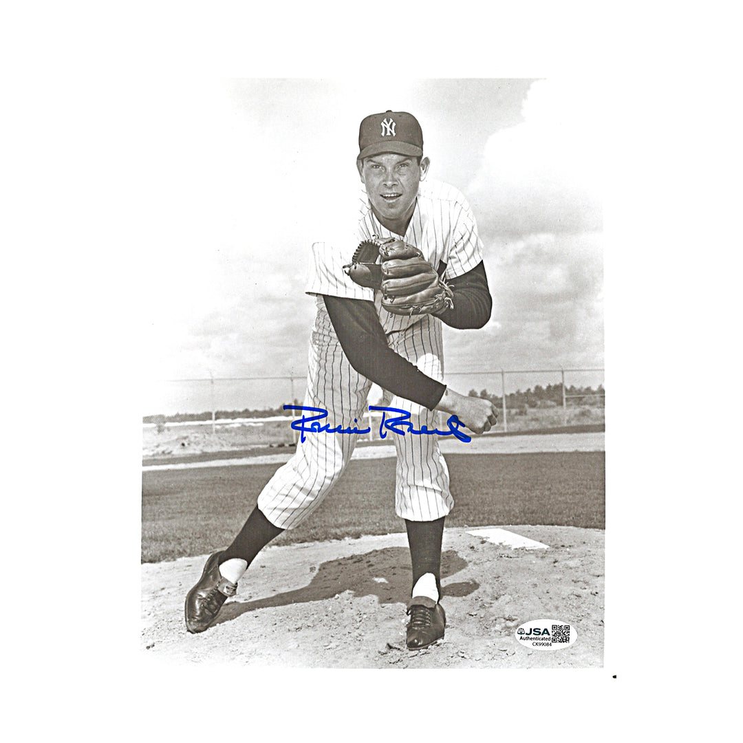 Robin Roberts New York Yankees Autographed 8x10 Photo JSA COA
