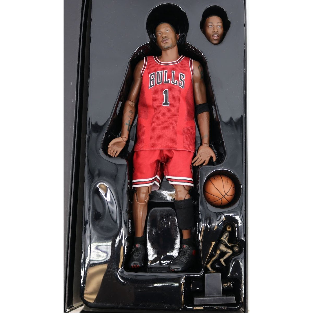 Derrick Rose Chicago Bulls Emierby NBA Real Masterpiece 1:6 Action Figure