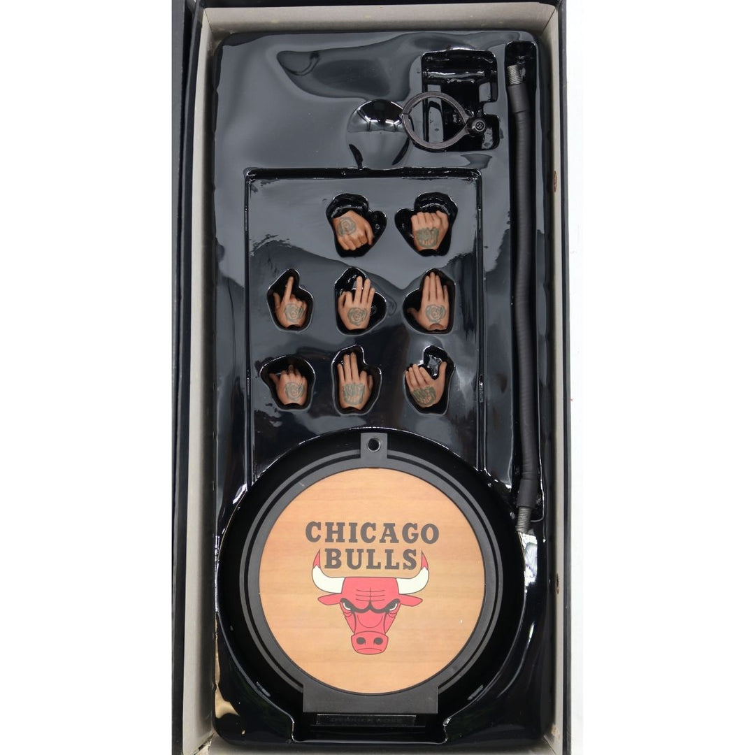 Derrick Rose Chicago Bulls Emierby NBA Real Masterpiece 1:6 Action Figure