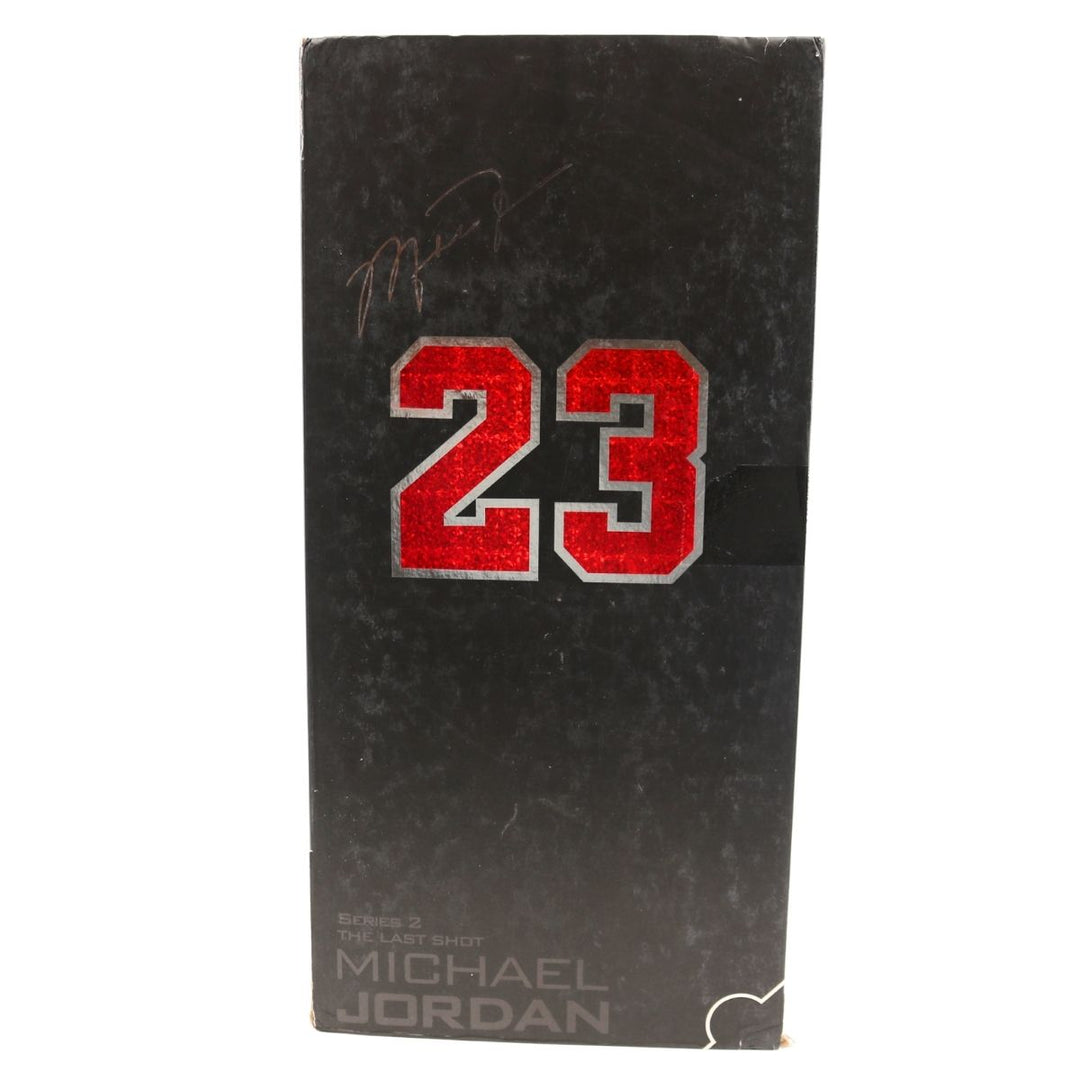 Michael Jordan Chicago Bulls Enterbay NBA Real Masterpiece 1:6 Action Figure-1