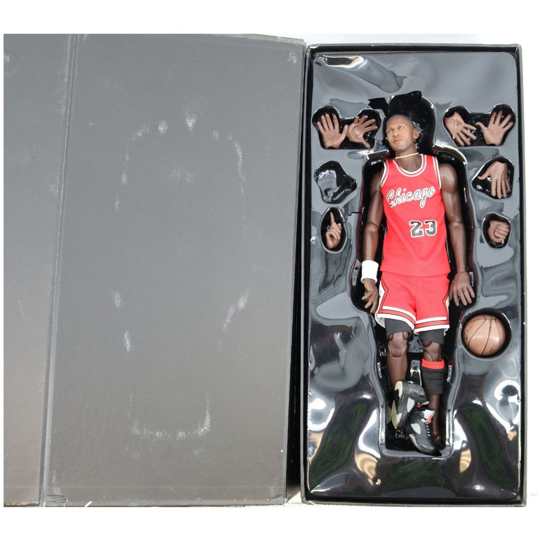 Michael Jordan Chicago Bulls Enterbay NBA Real Masterpiece 1:6 Action Figure-1