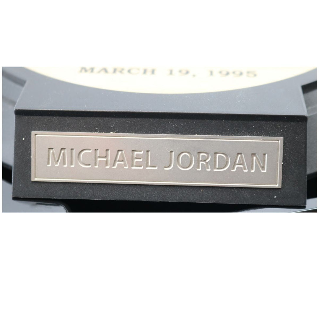 Michael Jordan Chicago Bulls Enterbay NBA Real Masterpiece 1:6 Action Figure-1