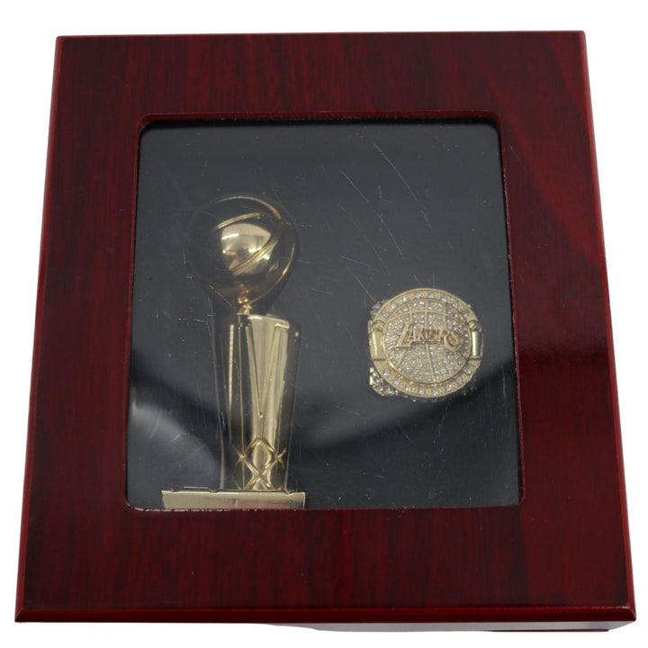 2010 Lakers Replica Larry OÕBrien Trophy & Kobe Bryant NBA Finals Ring Set