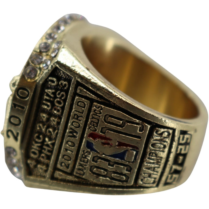 2010 Lakers Replica Larry OÕBrien Trophy & Kobe Bryant NBA Finals Ring Set