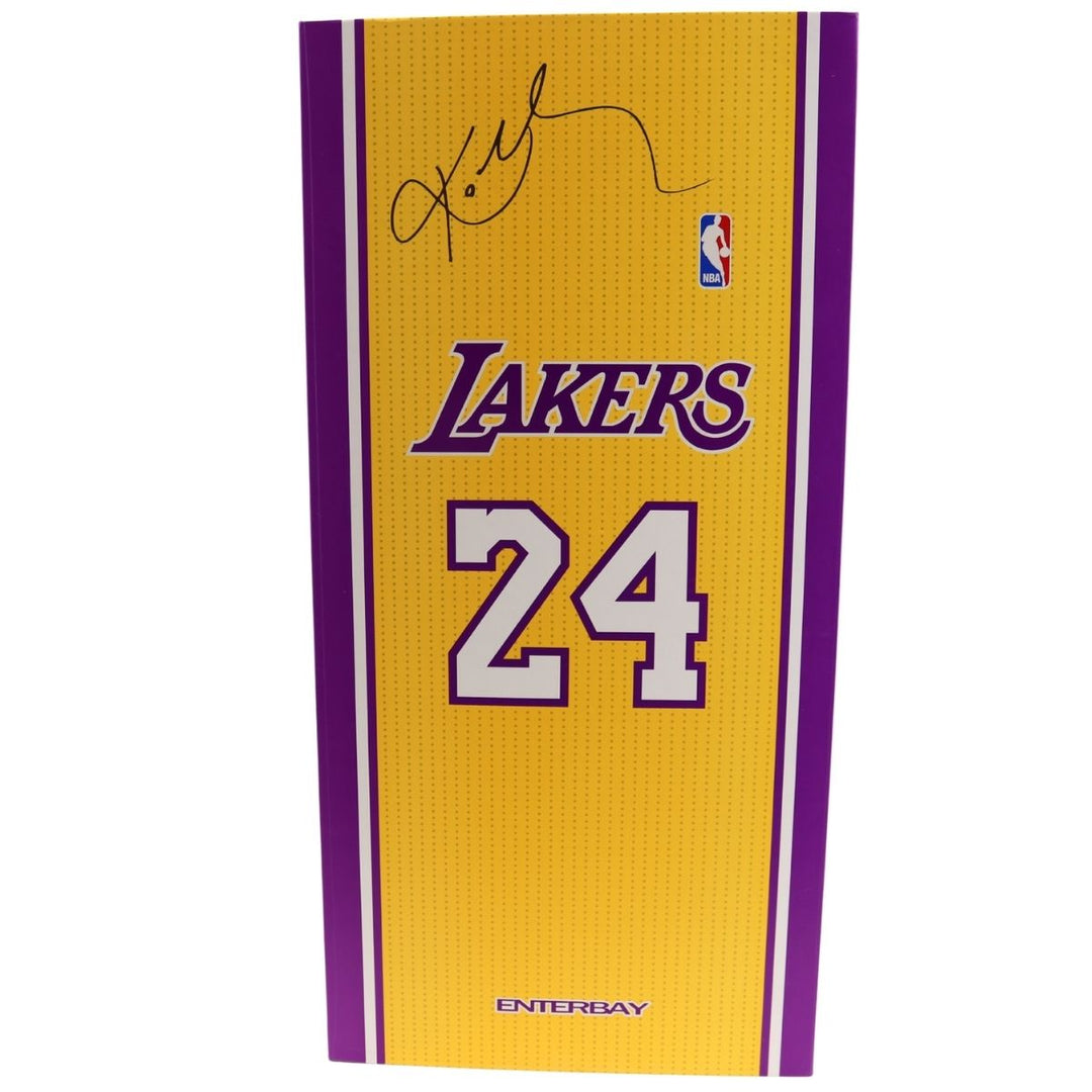 Kobe Bryant Los Angeles Lakers Enterbay NBA Real Masterpiece 1:6 Action Figure