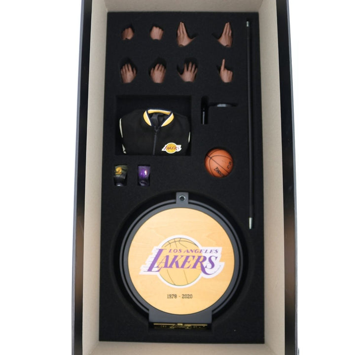 Kobe Bryant Los Angeles Lakers Enterbay NBA Real Masterpiece 1:6 Action Figure