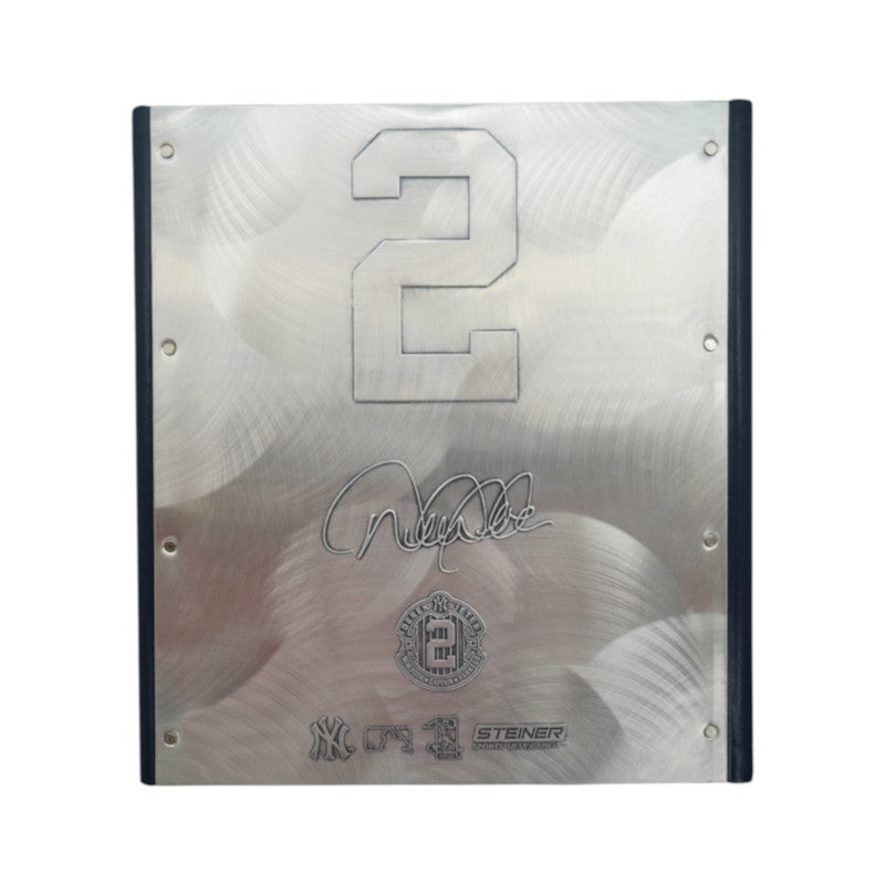 Derek Jeter New York Yankees Career Binder Case w/ 23 Photos Steiner Sports