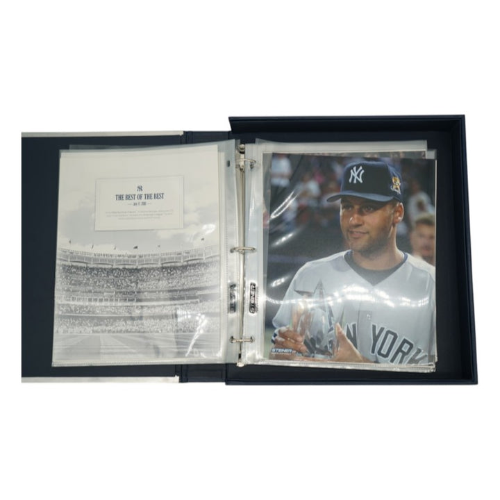 Derek Jeter New York Yankees Career Binder Case w/ 23 Photos Steiner Sports