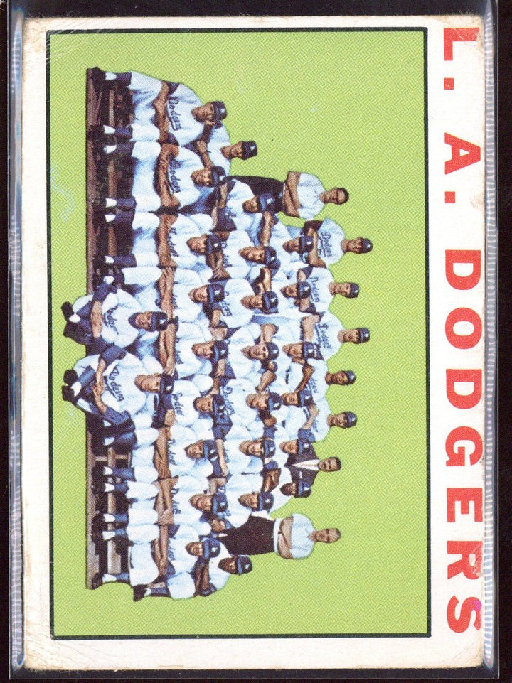 1964 Topps Dodgers #531 Team Card (1) CREASE