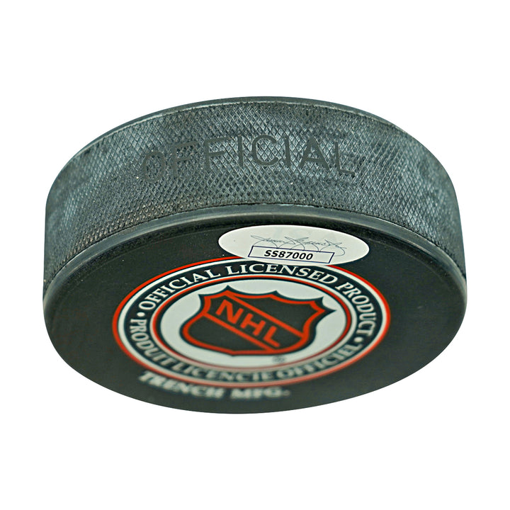 John Beliveau Montreal Canadiens Autographed Puck JSA Holo
