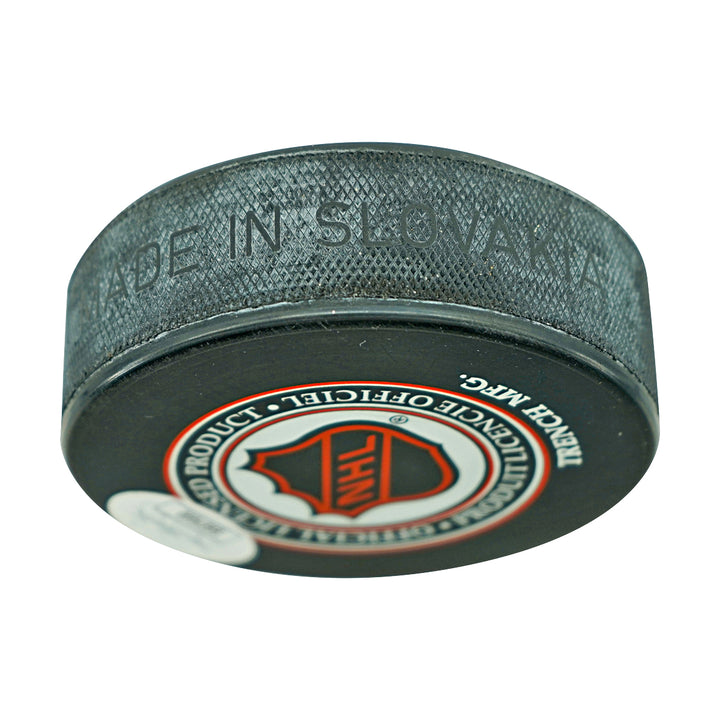 John Beliveau Montreal Canadiens Autographed Puck JSA Holo