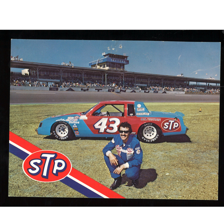 Richard Petty STP Racing 1981 5x7 Post Card