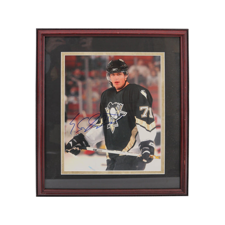 Evgeni Malkin Autographed Signed Framed 11x14 Photo (JSA COA) 