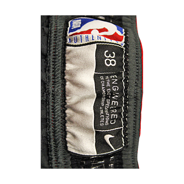 Atlanta Hawks Team Issued Nike Grey Shorts Size 38