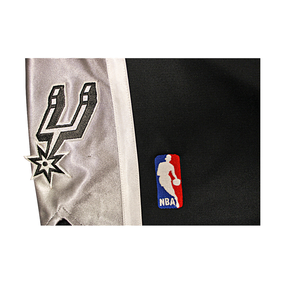 San Antonio Spurts Team Issued Nike Black Shorts Size M