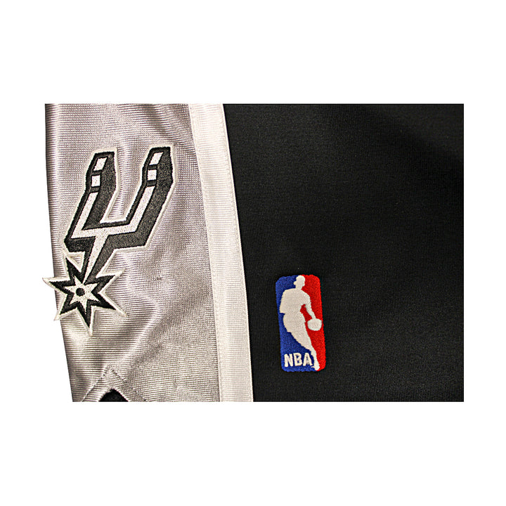 San Antonio Spurts Team Issued Nike Black Shorts Size M