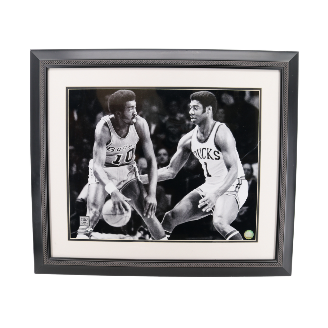Oscar Robinson Milwaukee Bucks Framed 16x20 Photo