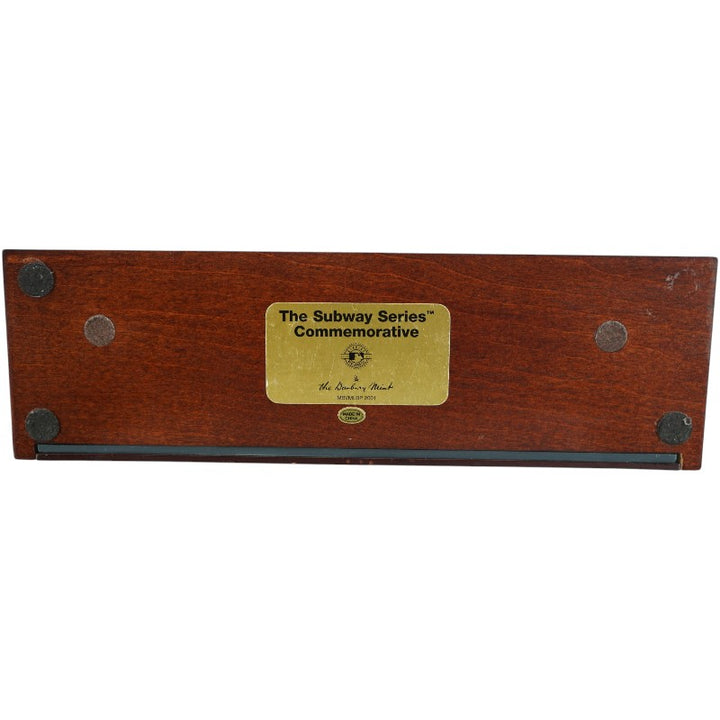 New York Yankees vs. New York Mets Danbury Mint 2000 Subway Series Train Display