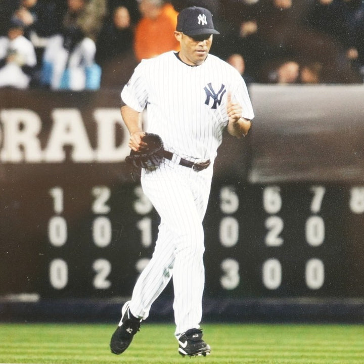 Mariano Rivera Yankees 8x10 Photo and Game Used Dirt Framed Collage Steiner COA