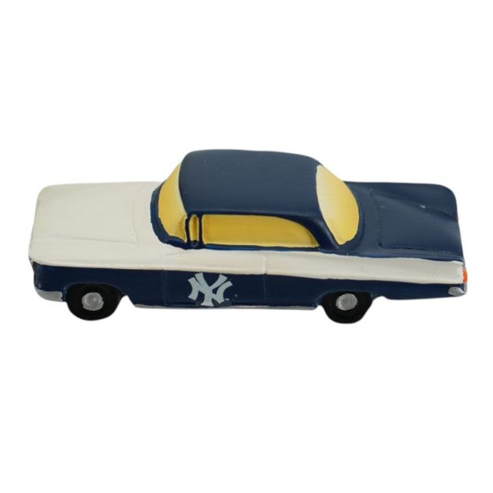 New York Yankees Hawthorne Village Yankees Diner Sculpture LE/A2360 HV COA