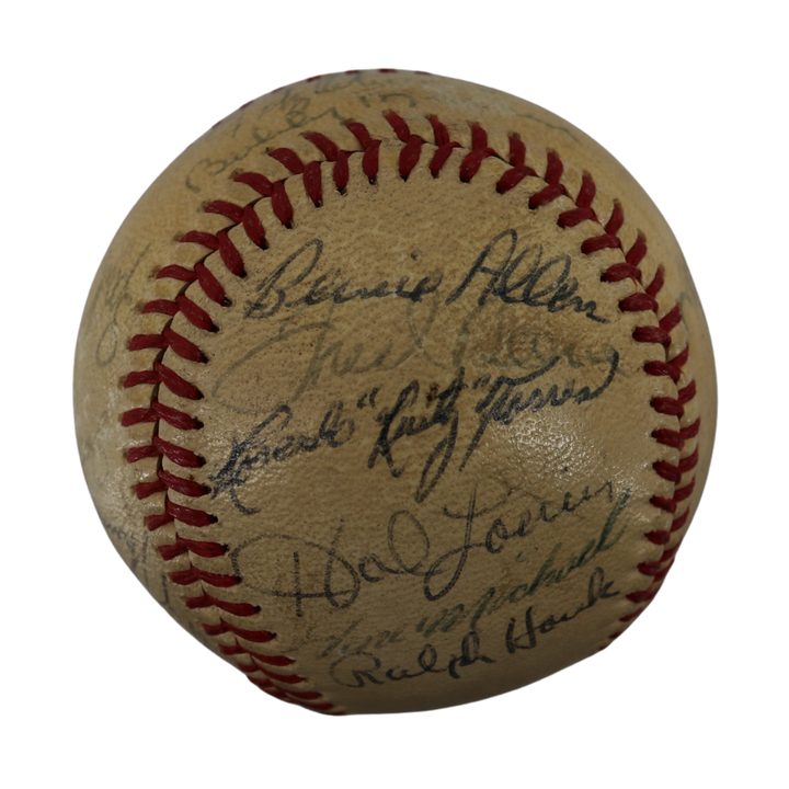 Munson Stottlemyre Lyle 1972 New York Yankees Team Signed OAL Joe Cronin Ball (JSA LOA)