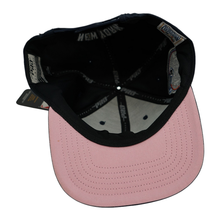 New York Yankees 2000 Subway Series World Series Patch Pro Standard Snapback Hat