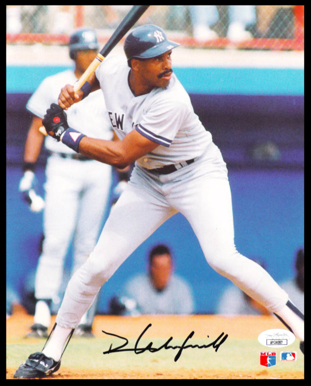 Dave Winfield New York New York Yankees and Hall of Famer Signed 8x10 Photo (JSA COA)