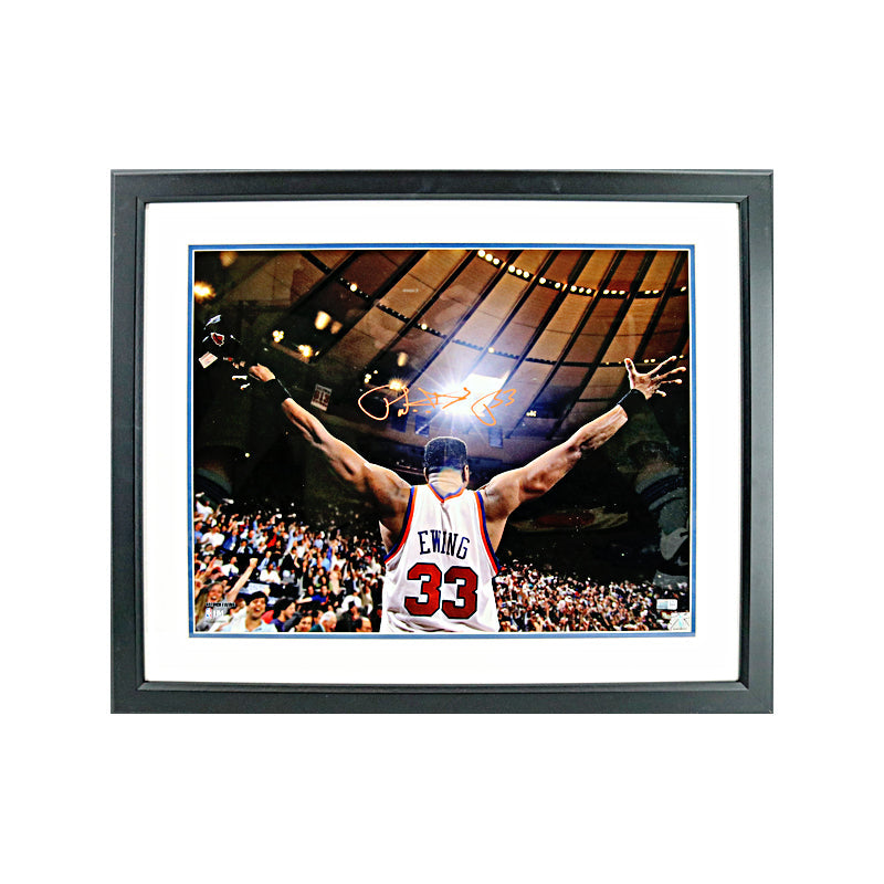 Patrick Ewing New York Knicks Autographed Signed 16x20 Framed Photo (CX Auth)