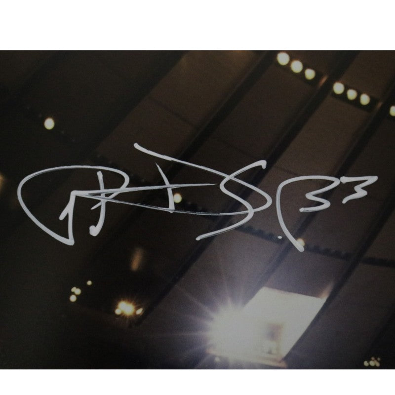 Patrick Ewing New York Knicks Autographed Arms Out 11x14 Photograph CX Auth