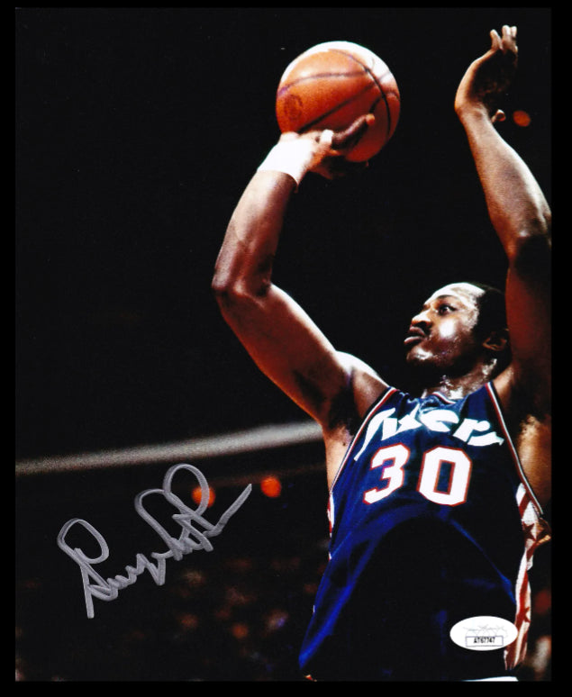 George McGinnis Philadelphia 76ers and Hall of Famer Signed 8x10 Photo (JSA)