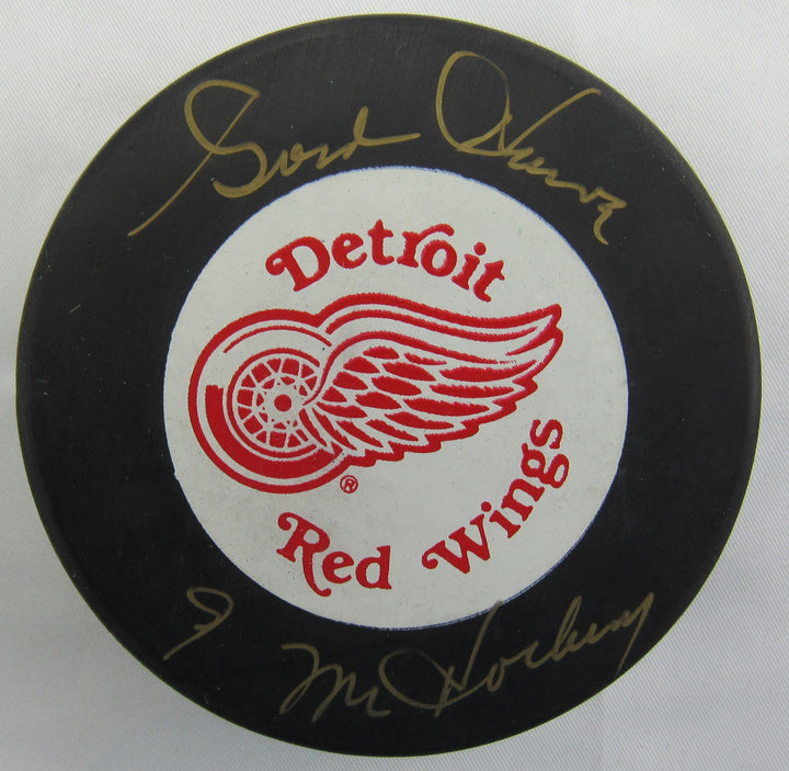 Gordie Howe Signed Auto Red Wings Hockey Puck JSA CJ55876