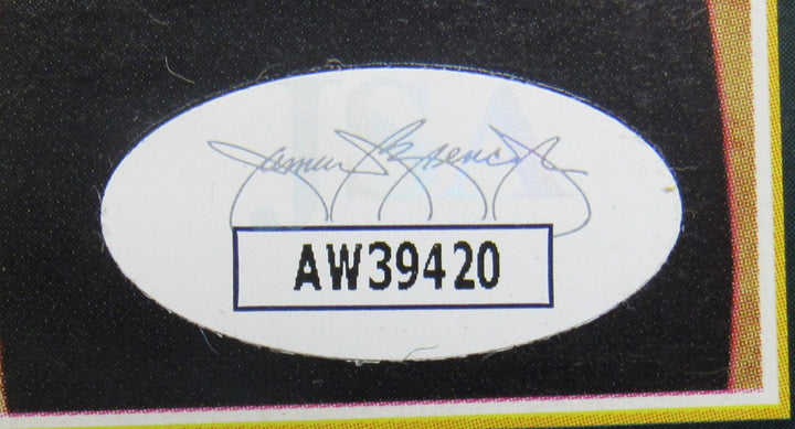 Brett Farve Signed Auto Sports Illustrated Magazine JSA AW39420