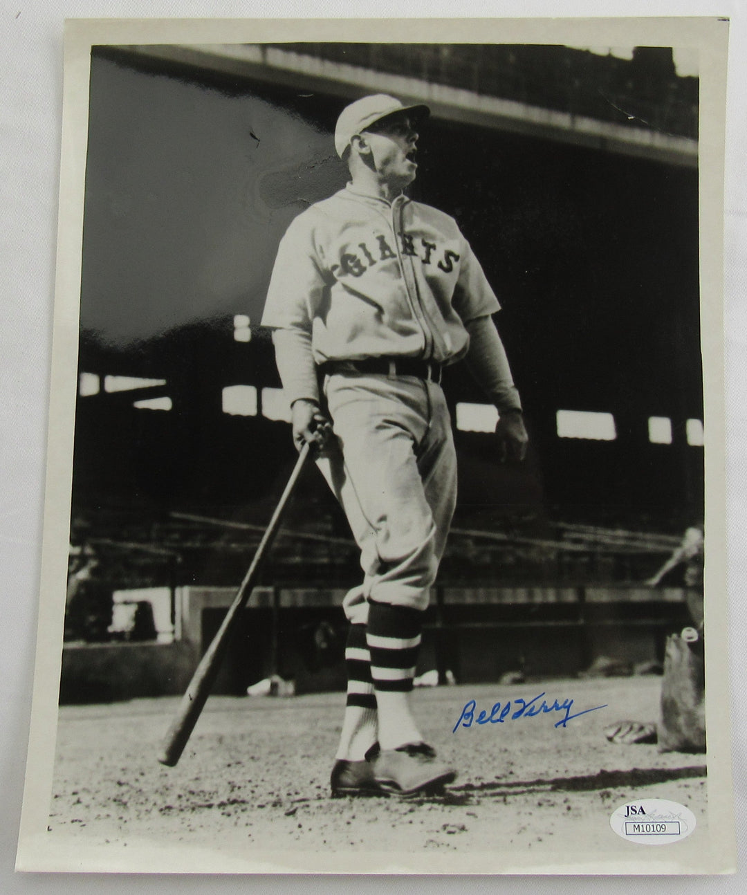 Bill Terry Signed Auto 8x10 Photo JSA M10109