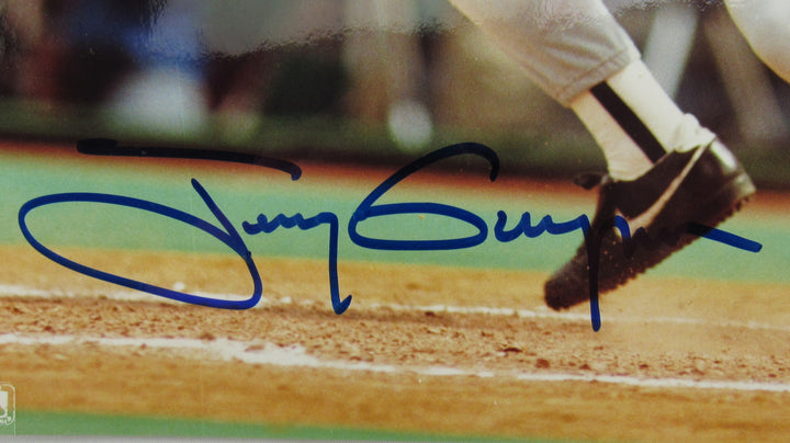 Tony Gwynn Signed Auto 8x10 Photo JSA CM07430