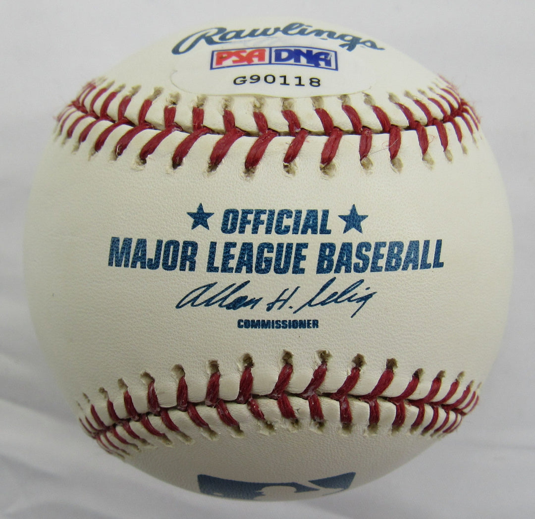 Ramiro Mendoza Signed Auto Baseball PSA G90118 B155