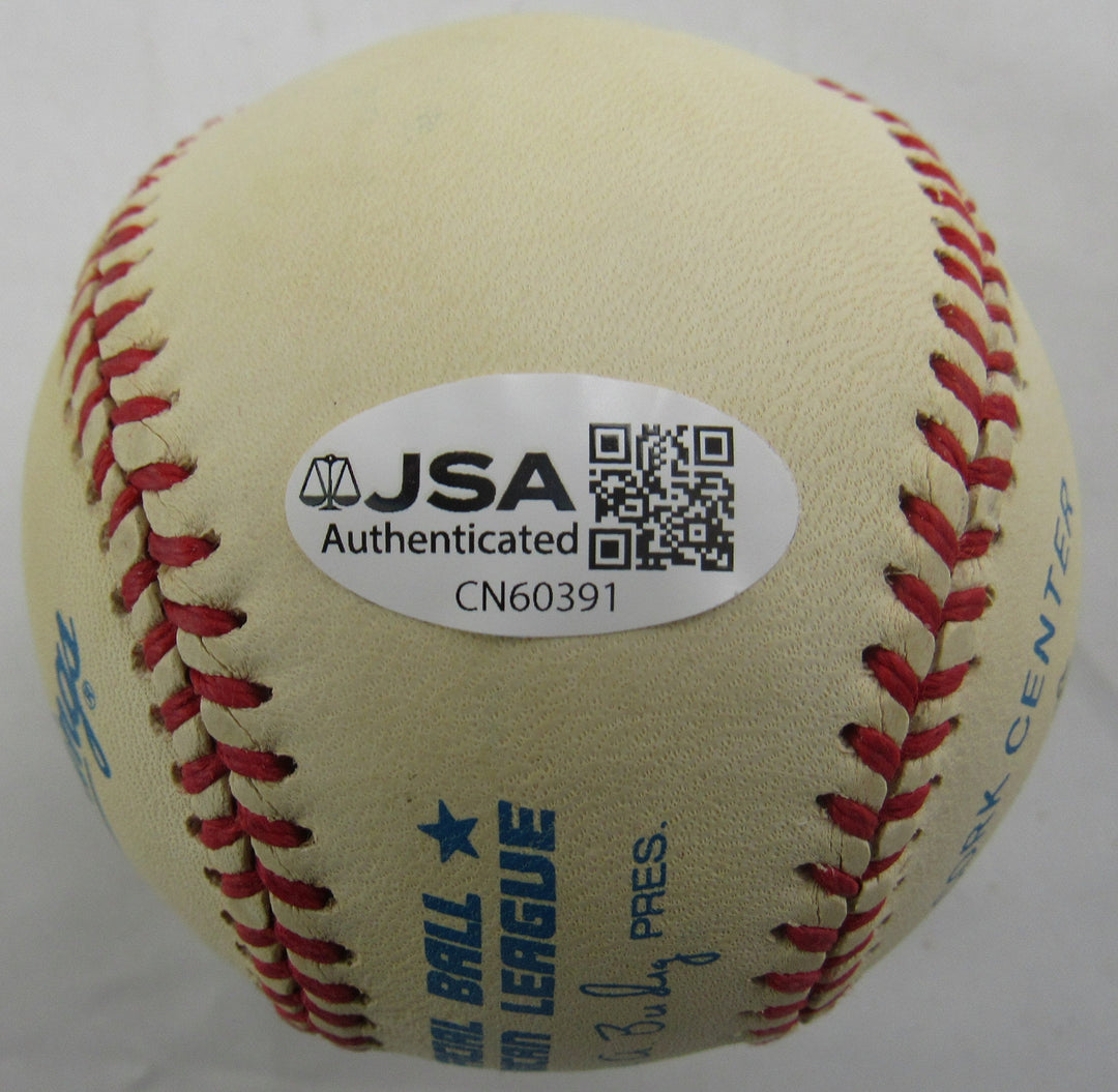 Bernie Williams Signed Auto Rawlings Baseball JSA CN60391