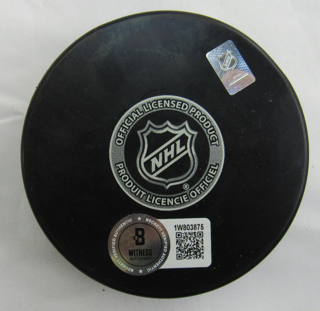 Jeremy Roenick Signed Blackhawks Logo Hockey Puck w/ Insc Beckett Hologram