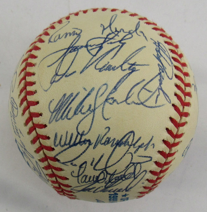 1999 New York Yankess Team Signed Rawlings Baseball PSA/DNA LOA B85569 Derek Jeter