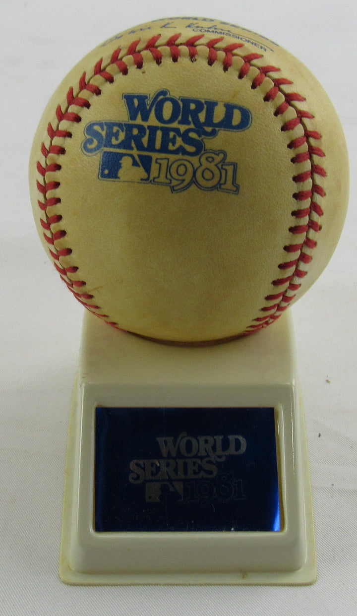 1981 Rawlings World Series Baseball Unused w/ Stand and Box