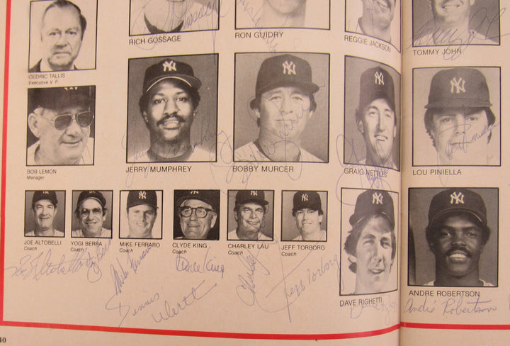 1981 New York Yankees Signed Auto Magazine Reggie Jackson Yogi Berra JSA LOA BB80239