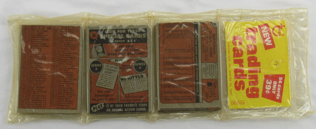 1973 Topps Baseball Card Rack Pack - Factory Sealed - Carlton Fisk on Top
