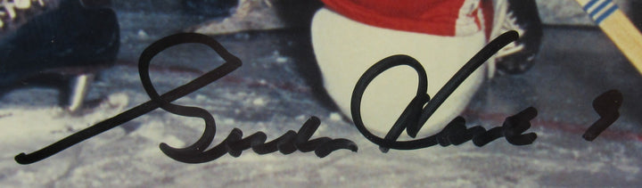 Gordie Howe Signed 8x10 Photo JSA CB21711
