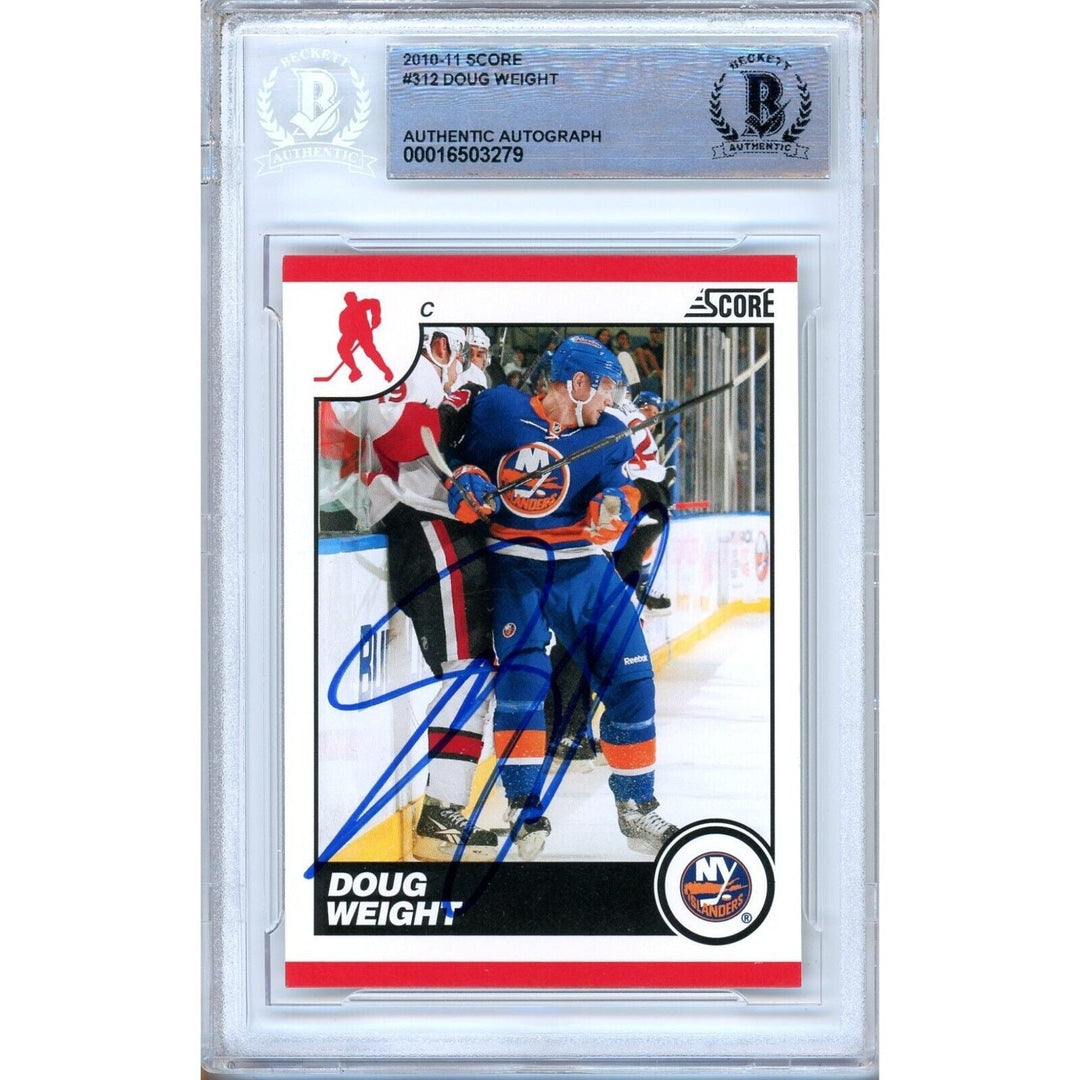 Doug Weight New York Islanders Signed 2010-11 Score Hockey Card BAS Auth Auto Slab