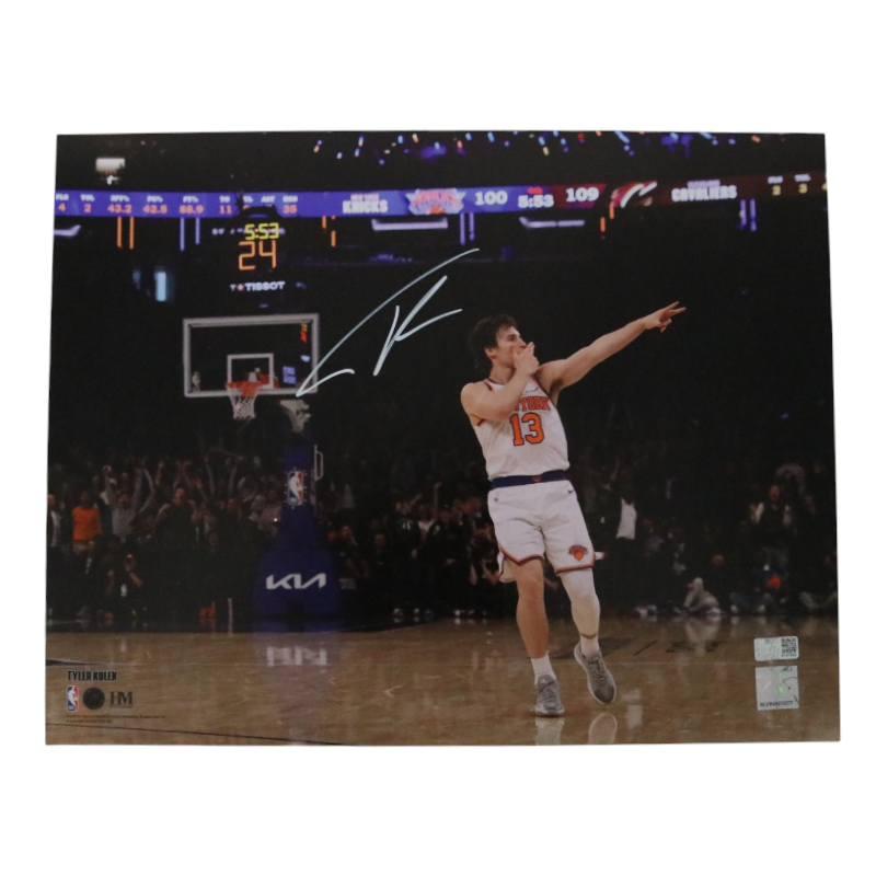 Tyler Kolek New York Knicks Autographed 11x14 Photograph CX Auth