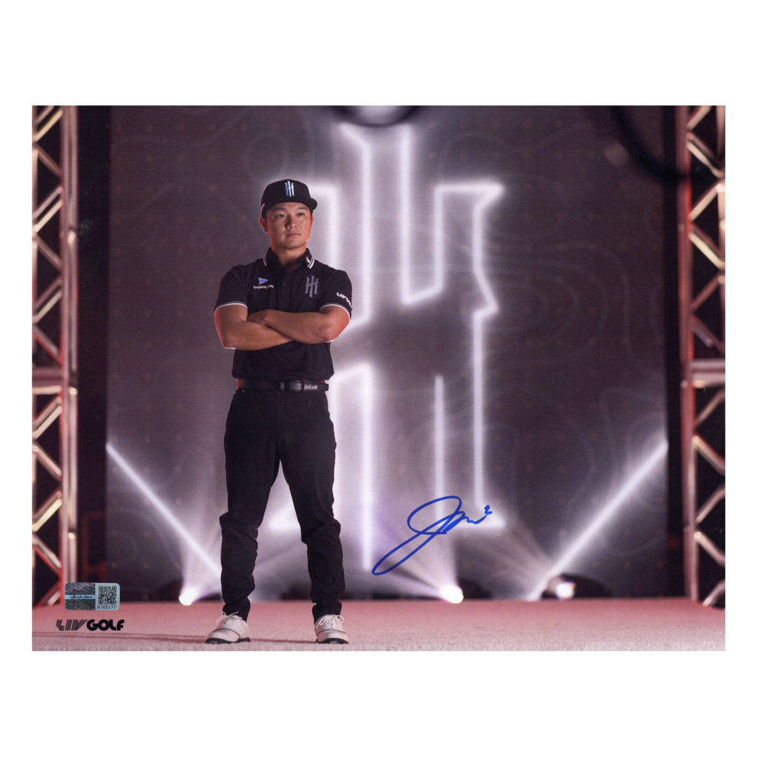 Juinichiro Kozuma LIV Golf Autographed Signed 8x10 Photograph